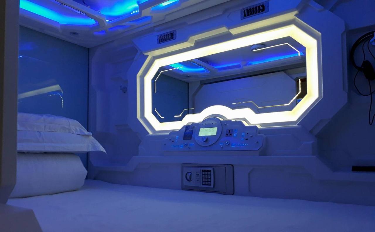 Bestow Capsule Hostel 吉隆坡 外观 照片