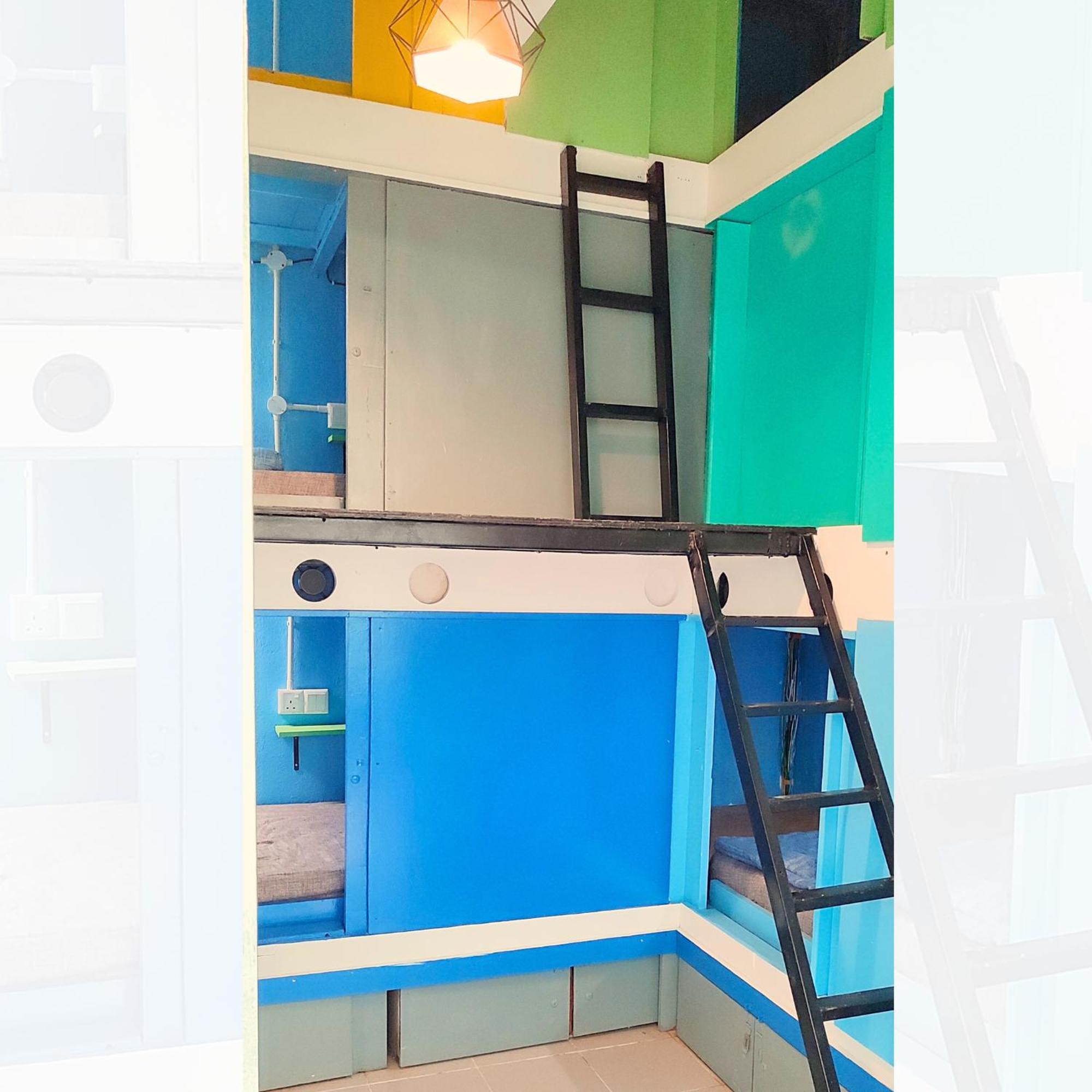 Bestow Capsule Hostel 吉隆坡 外观 照片